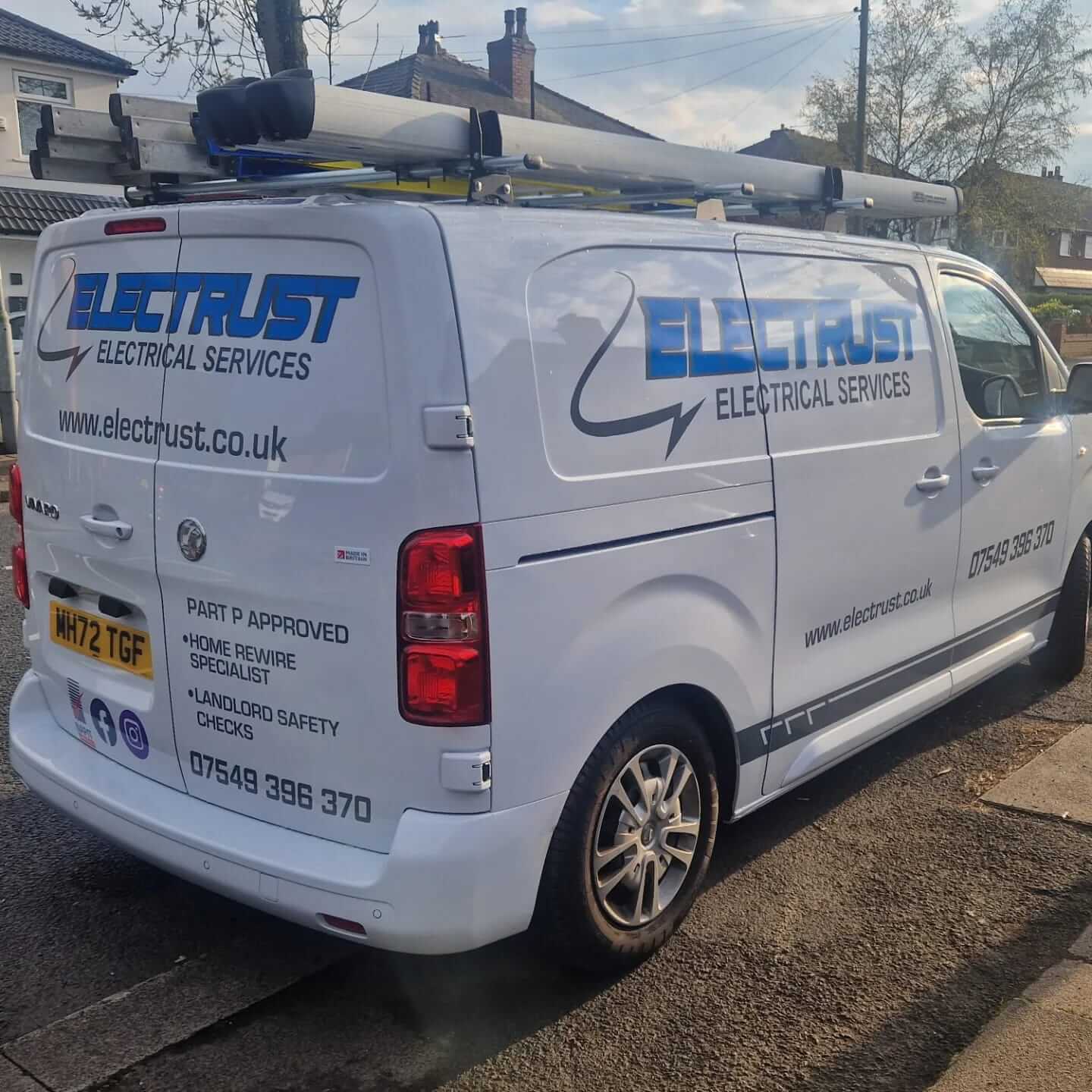 Expert Electricians Bolton | 24/7 Emergencies | Electrust Electrical